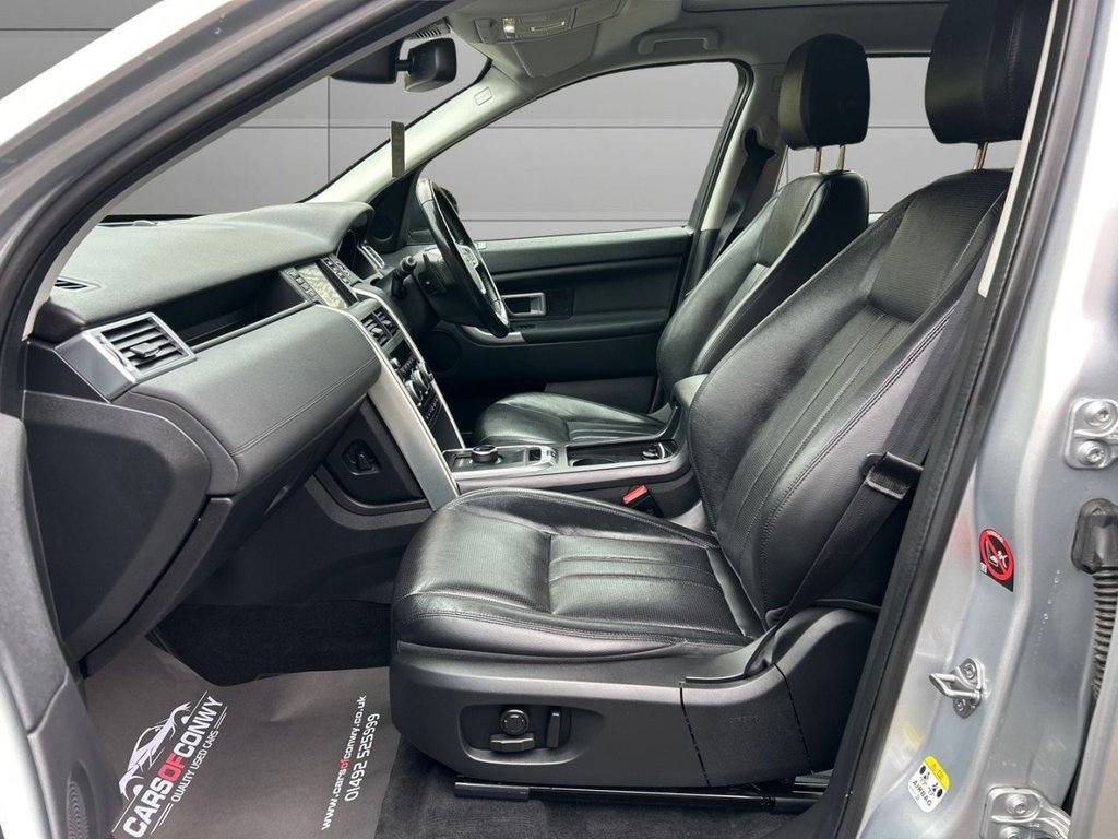 Used Land Rover Discovery Sport 2017 for sale - 76313255: Photo 12