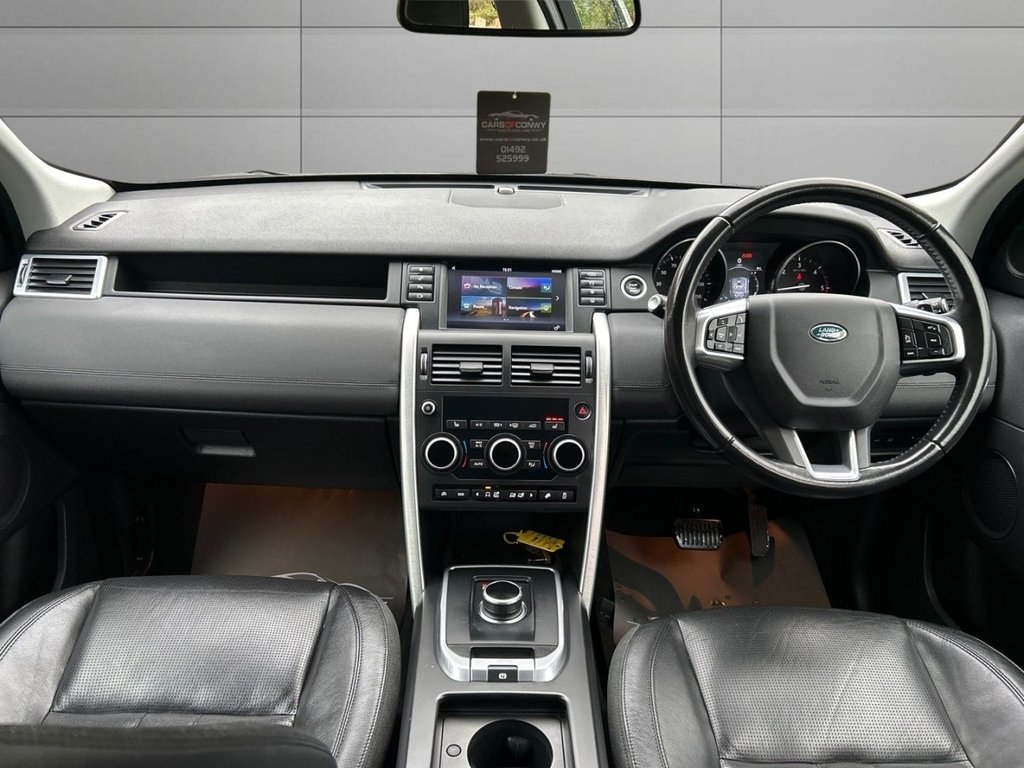 Used Land Rover Discovery Sport 2017 for sale - 76313255: Photo 16