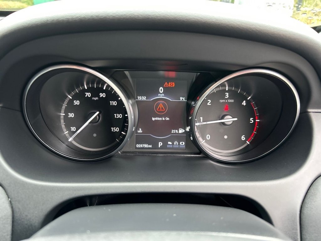 Used Land Rover Discovery Sport 2017 for sale - 76313255: Photo 19