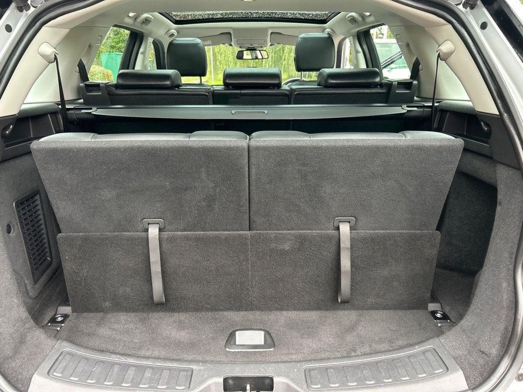 Used Land Rover Discovery Sport 2017 for sale - 76313255: Photo 29