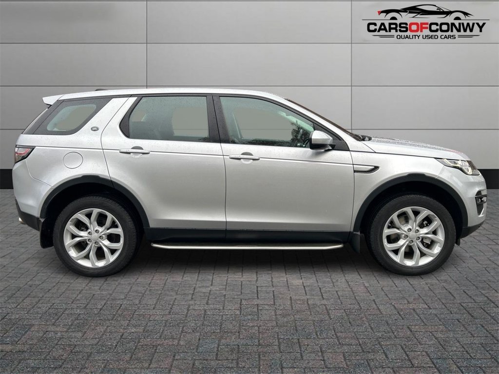 Used Land Rover Discovery Sport 2017 for sale - 76313255: Photo 8