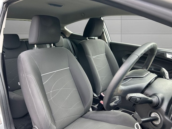 Used Ford Fiesta 2015 for sale - 75159071: Photo 10