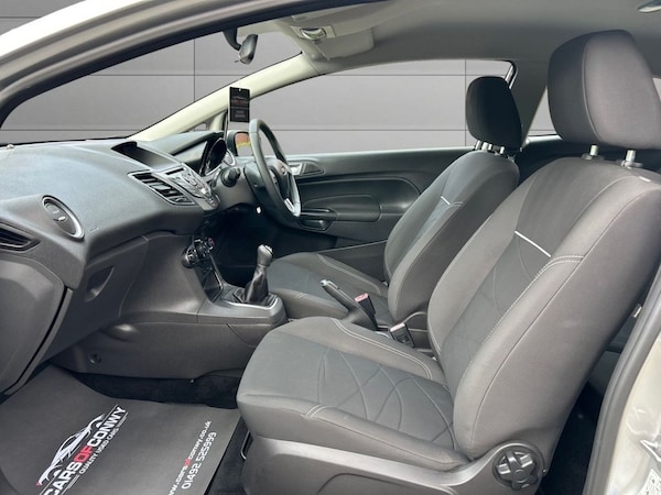 Used Ford Fiesta 2015 for sale - 75159071: Photo 12