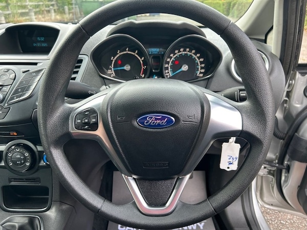 Used Ford Fiesta 2015 for sale - 75159071: Photo 18
