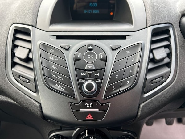 Used Ford Fiesta 2015 for sale - 75159071: Photo 22