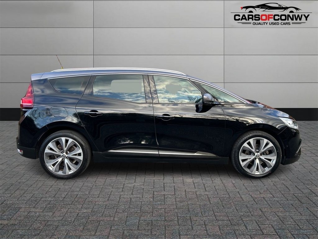 Used Renault Grand Scenic 2018 for sale - 77779847: Photo 8