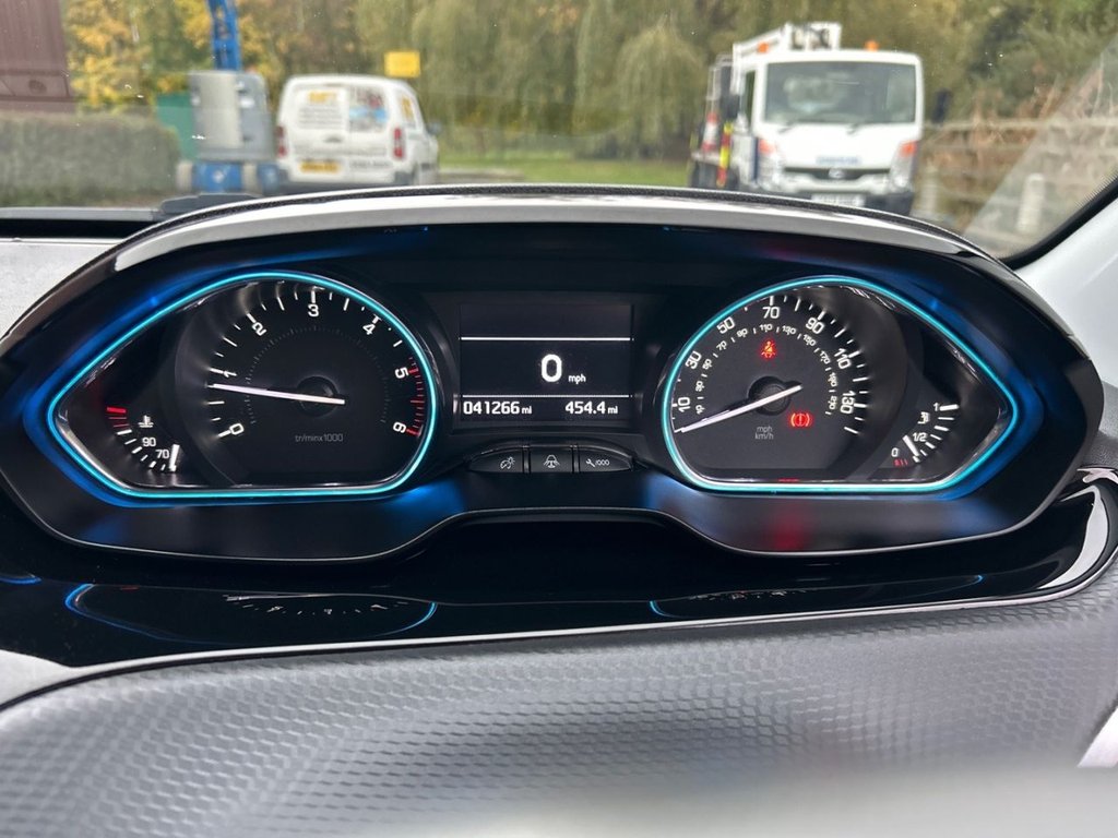 Used Peugeot 2008 2018 for sale - 76509699: Photo 19