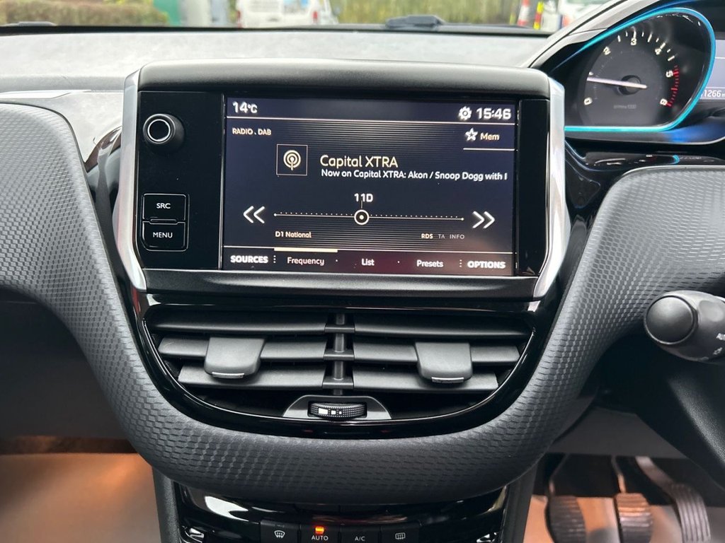 Used Peugeot 2008 2018 for sale - 76509699: Photo 22