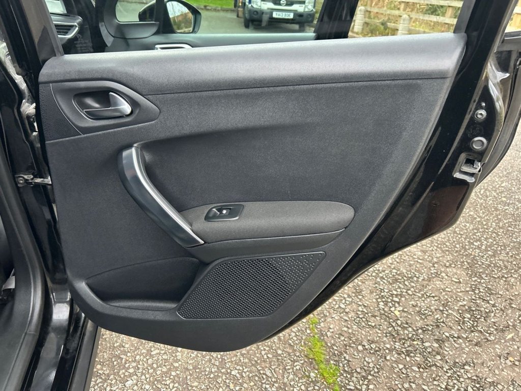 Used Peugeot 2008 2018 for sale - 76509699: Photo 26