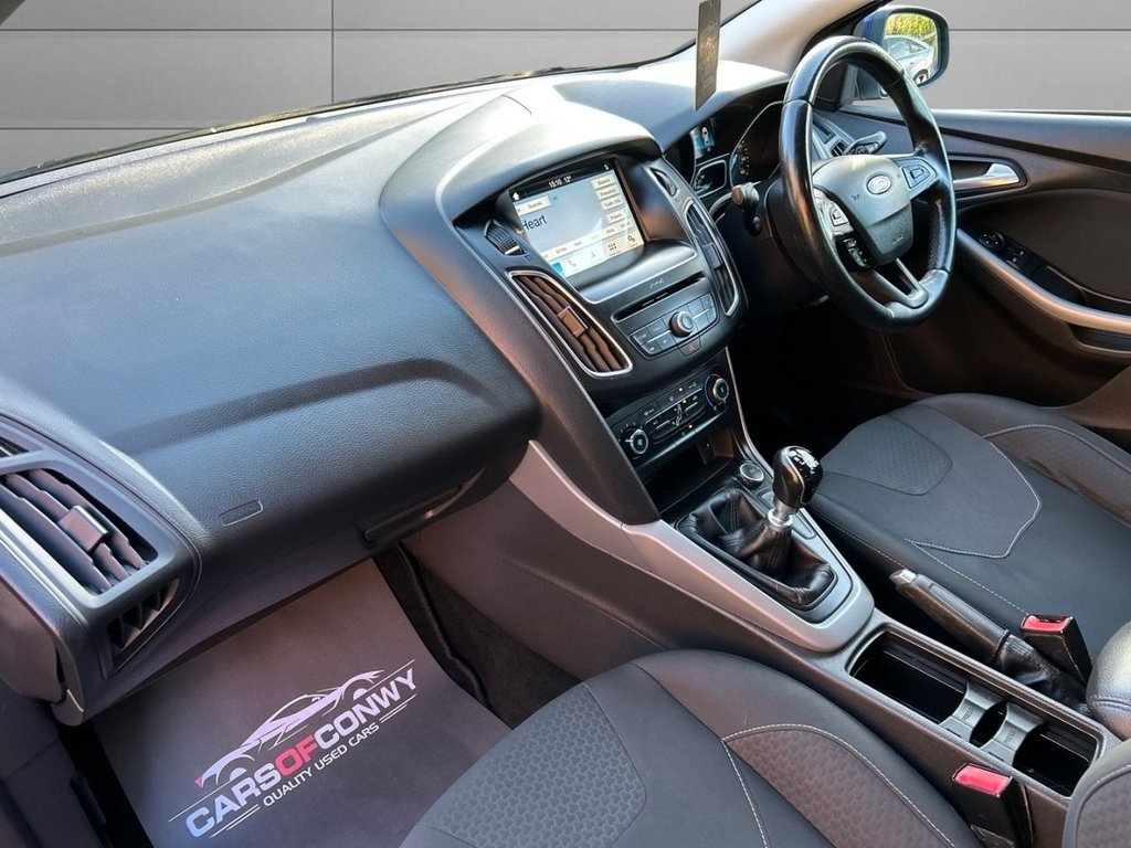 Used Ford Focus 2017 for sale - 76223843: Photo 14