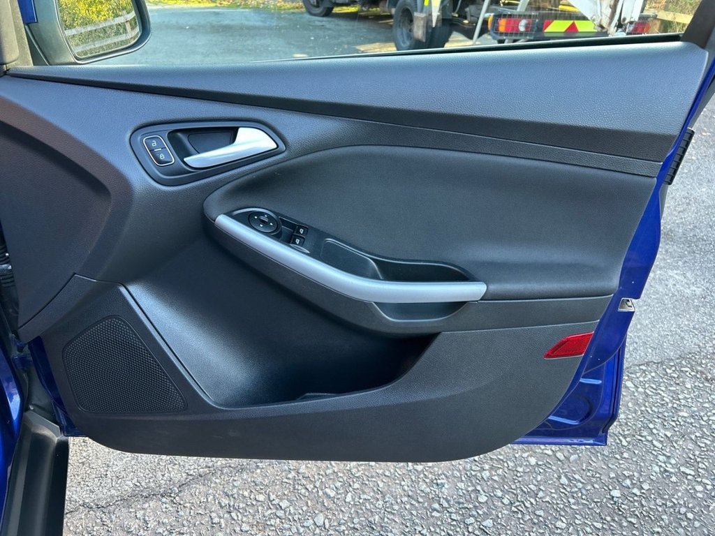 Used Ford Focus 2017 for sale - 76223843: Photo 24