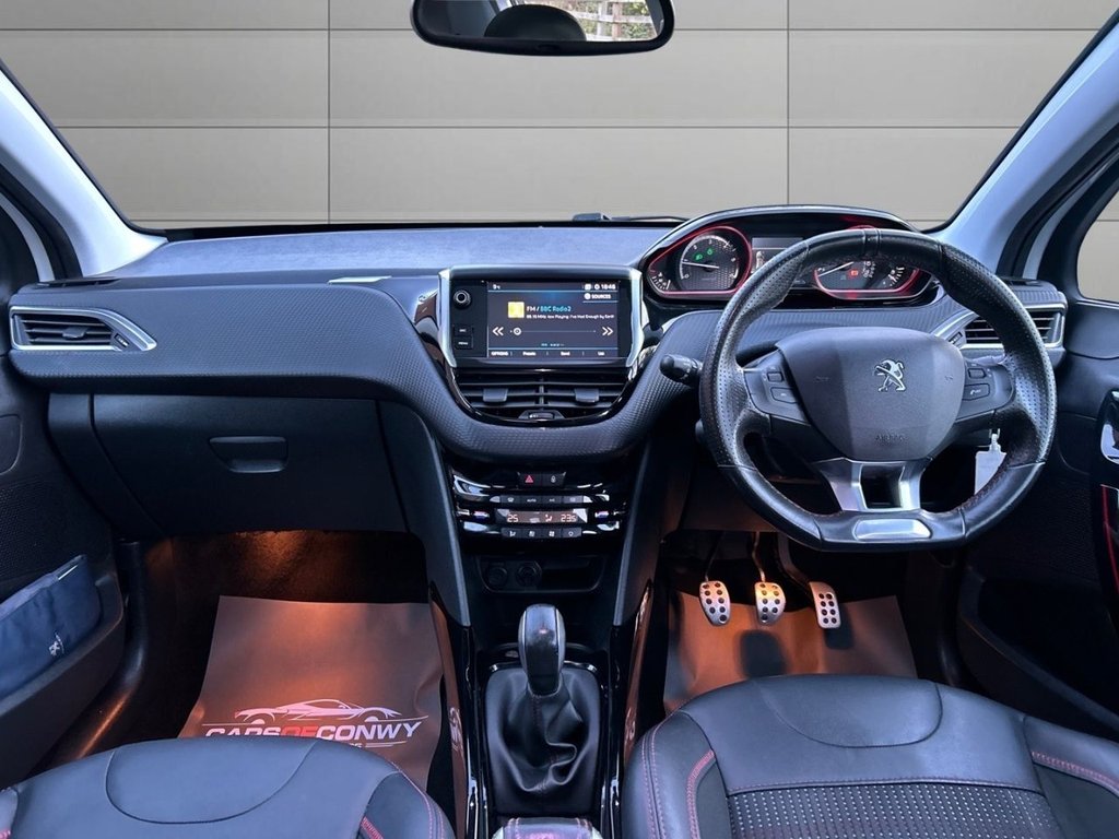 Used Peugeot 2008 2017 for sale - 76768320: Photo 16