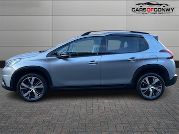 Used Peugeot 2008 2018 for sale - 77668985: Photo