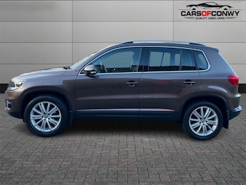 Used Volkswagen Tiguan 2011 for sale - 77145601: Photo