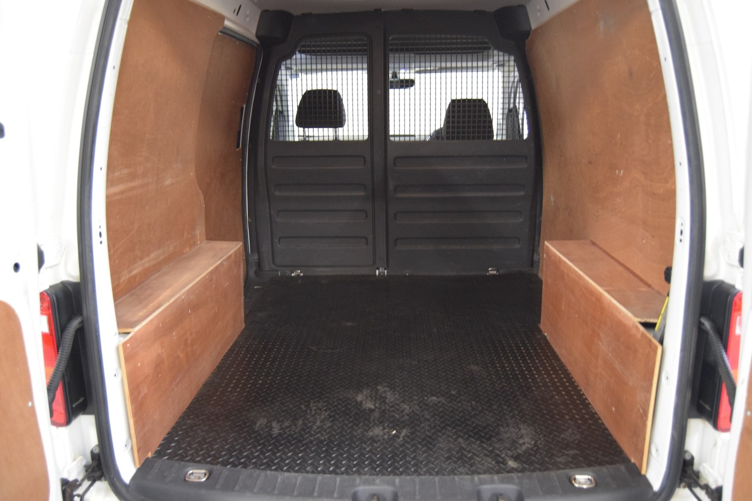 Used Volkswagen Caddy 2017 for sale - 76268511: Photo 17