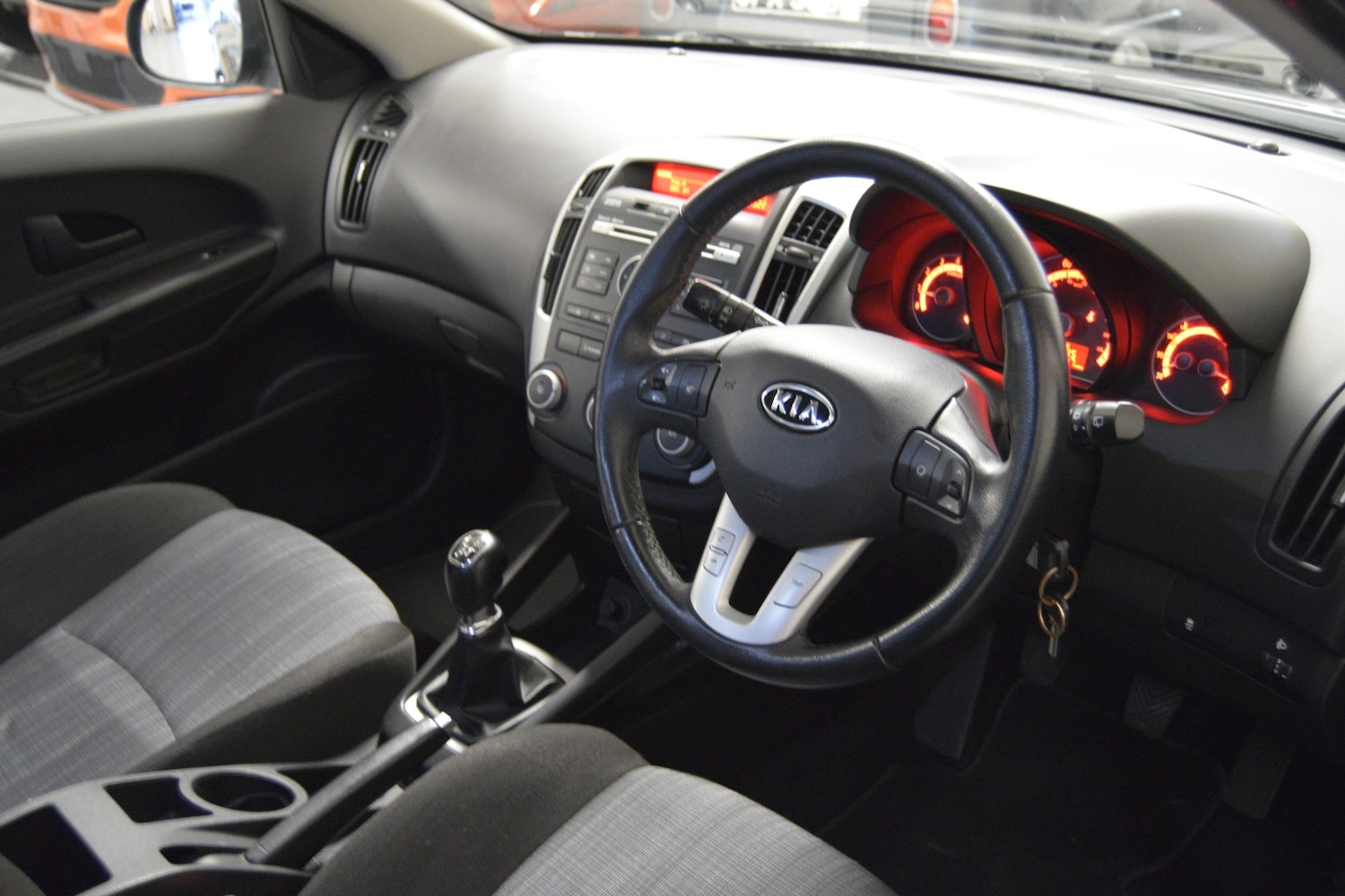 Used Kia Ceed 2013 for sale - 76712705: Photo 23