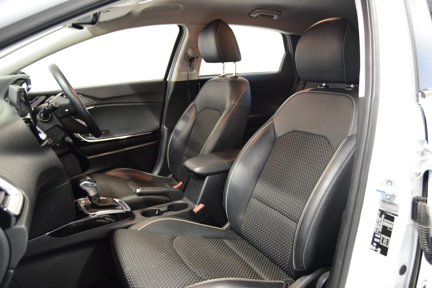 Used Kia Ceed 2019 for sale - 76784928: Photo 19