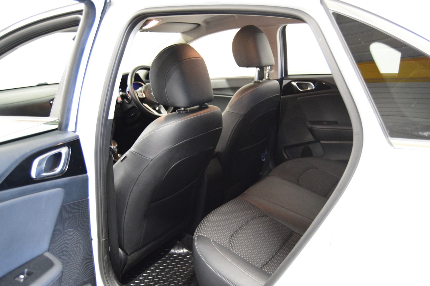 Used Kia Ceed 2019 for sale - 76784928: Photo 24