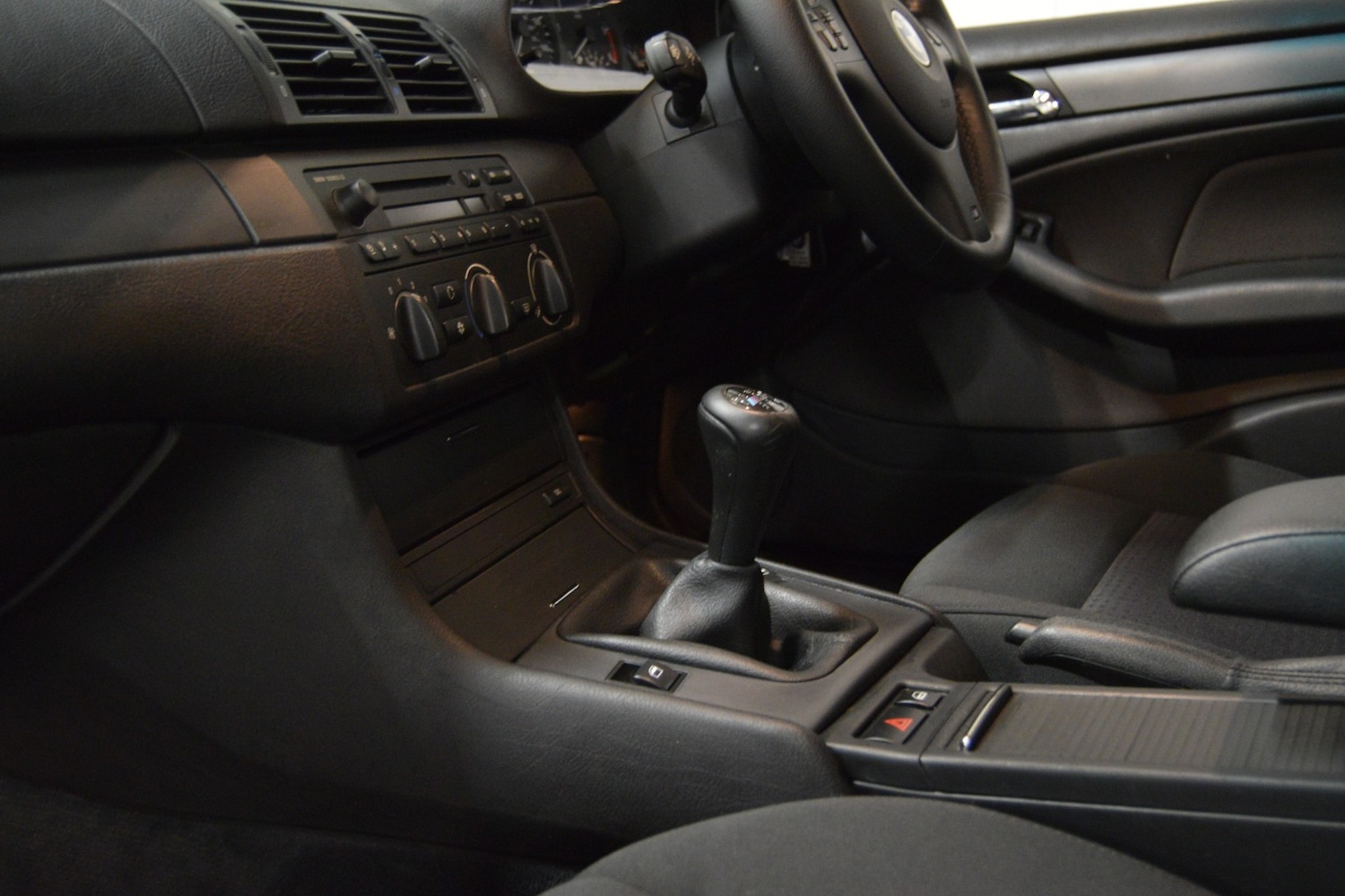 Used BMW 3 Series 2005 for sale - 76877621: Photo 32