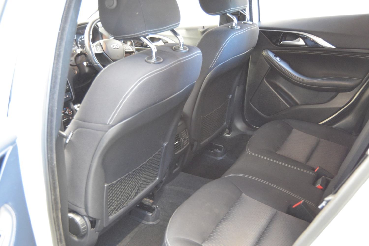 Used Infiniti Q30 2017 for sale - 76407466: Photo 27