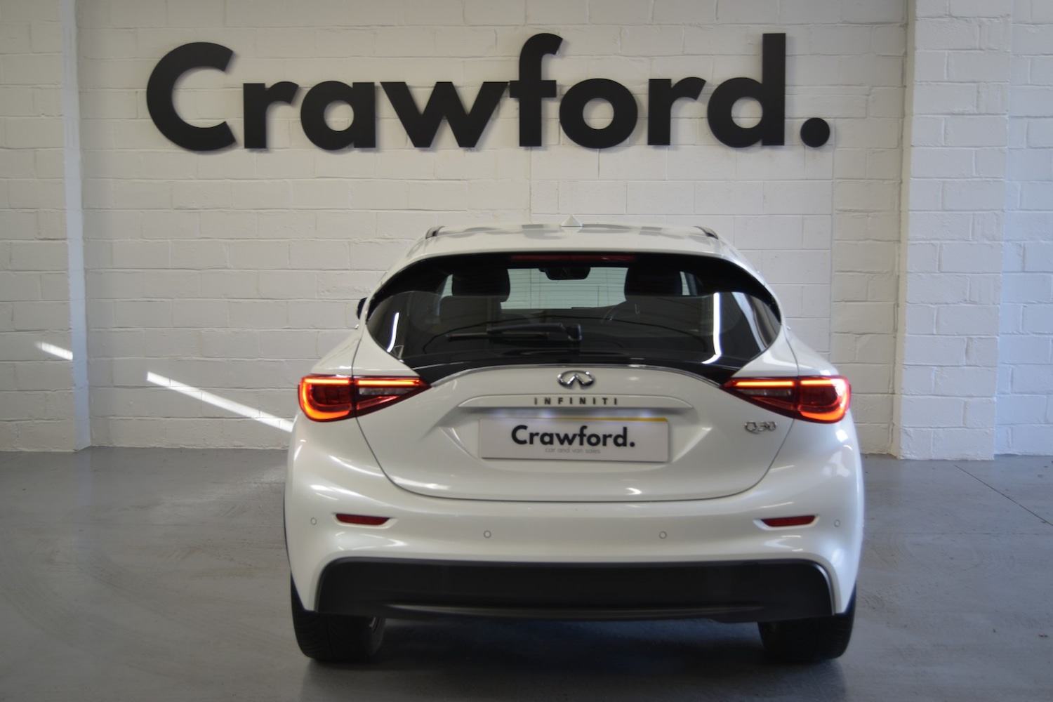 Used Infiniti Q30 2017 for sale - 76407466: Photo 7