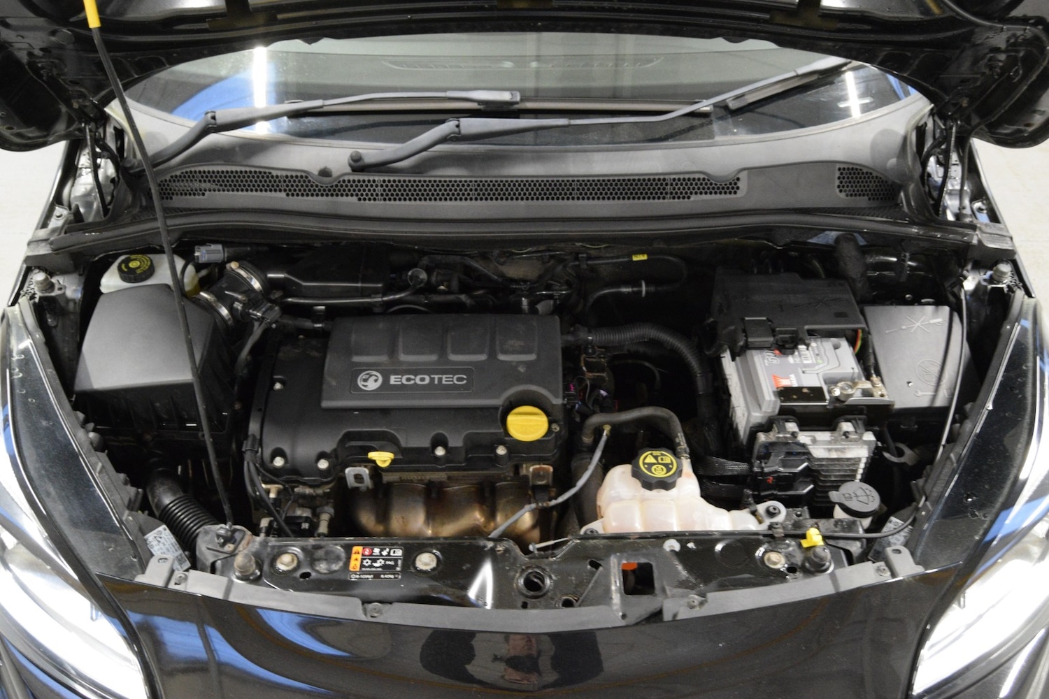 Used Vauxhall Corsa 2016 for sale - 77921280: Photo 15