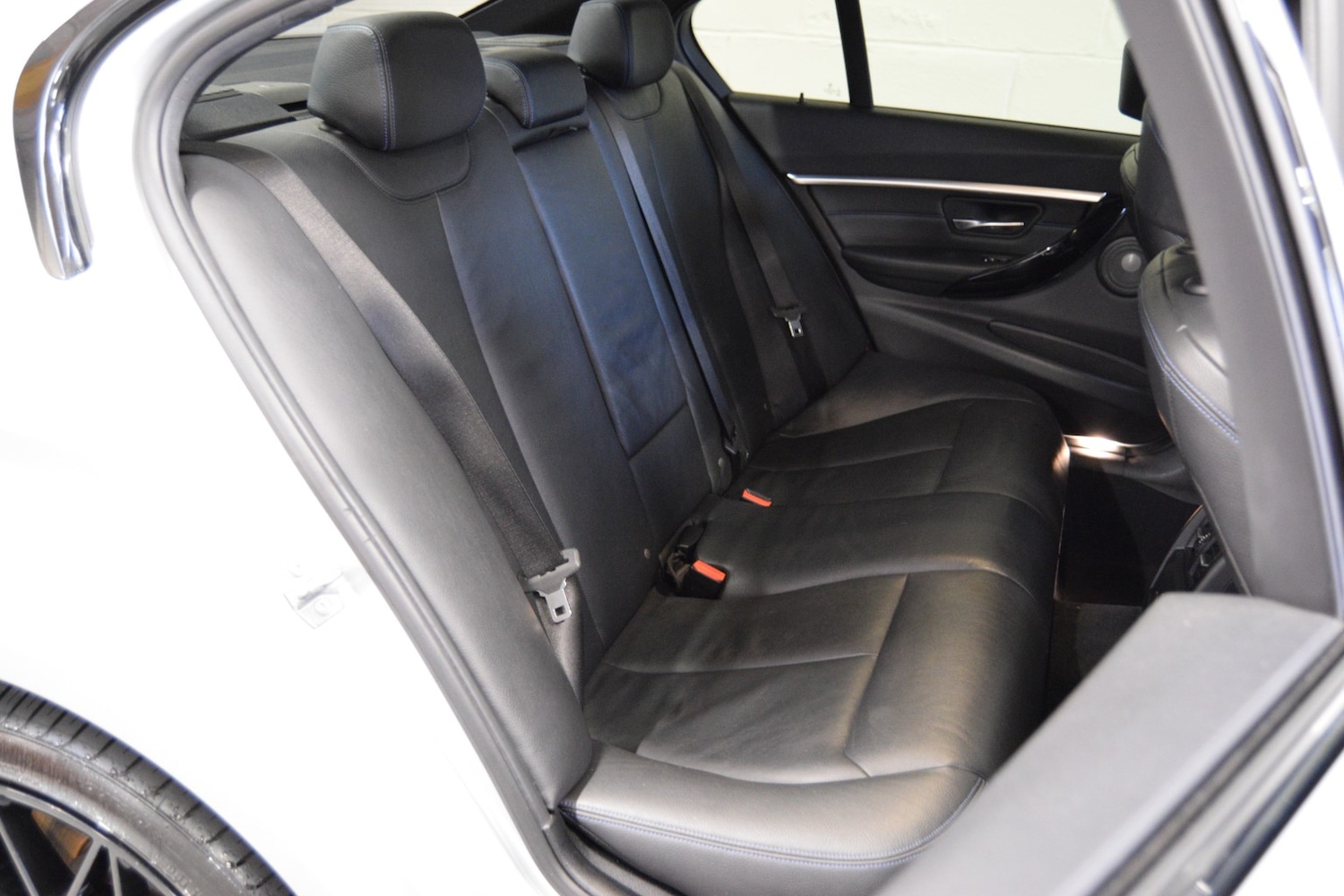 Used BMW 3 Series 2017 for sale - 77154398: Photo 25