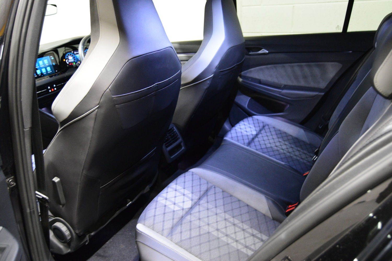 Used Volkswagen Golf 2022 for sale - 76369271: Photo 31