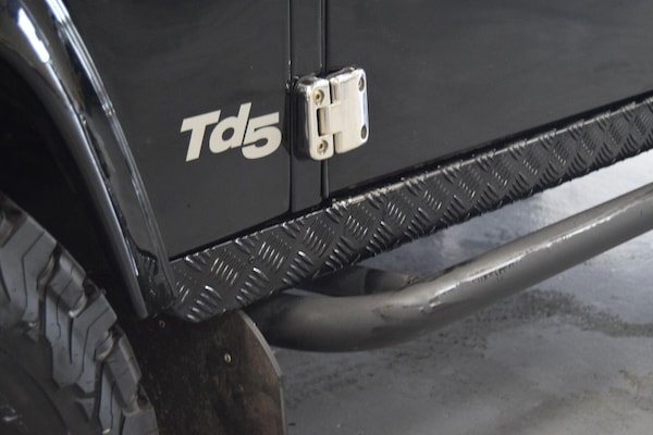 Used Land Rover Defender 90 2003 for sale - 75555842: Photo 10