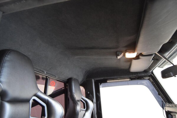 Used Land Rover Defender 90 2003 for sale - 75555842: Photo 33