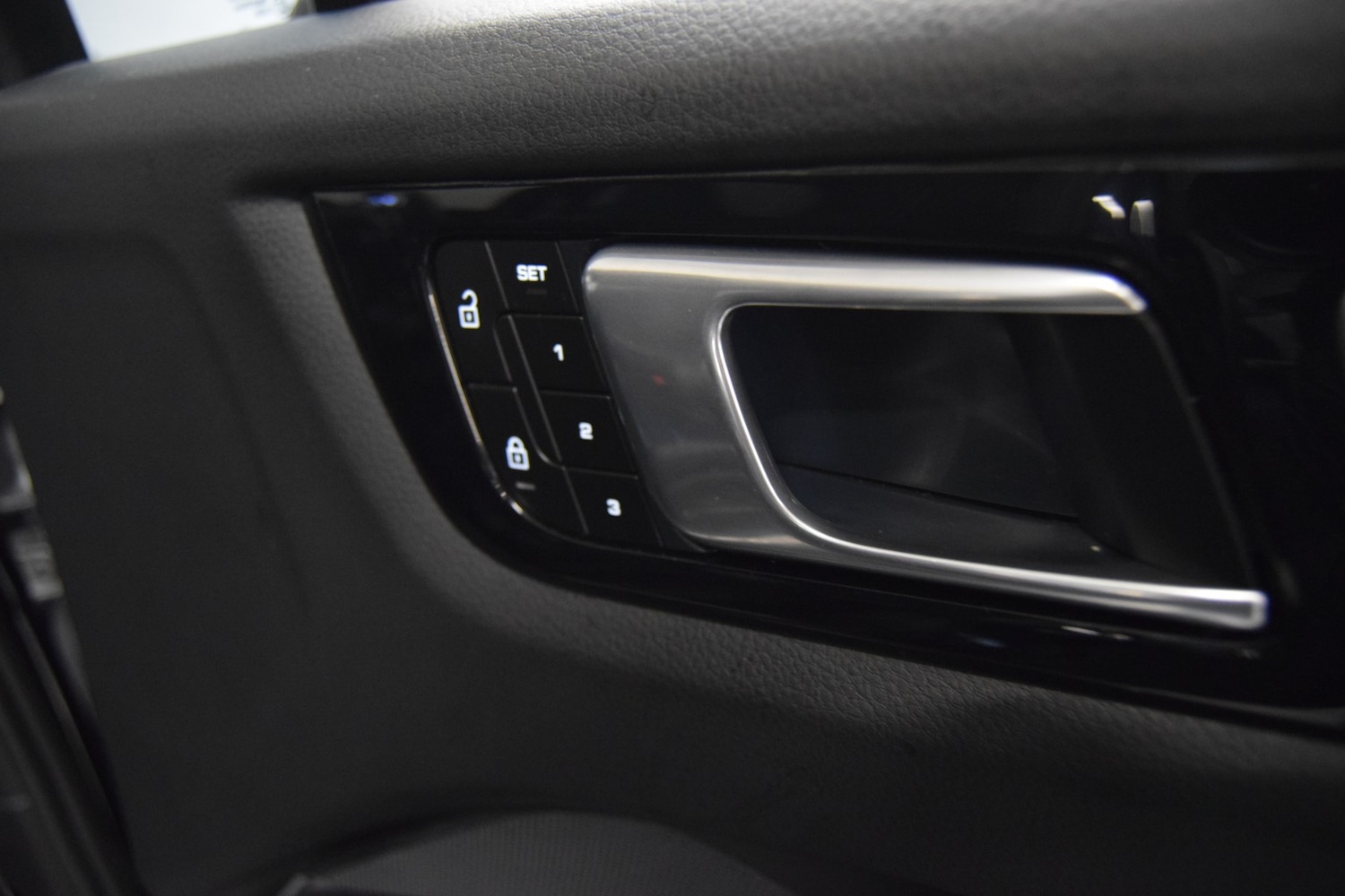 Used Porsche Cayenne 2022 for sale - 76149363: Photo 43