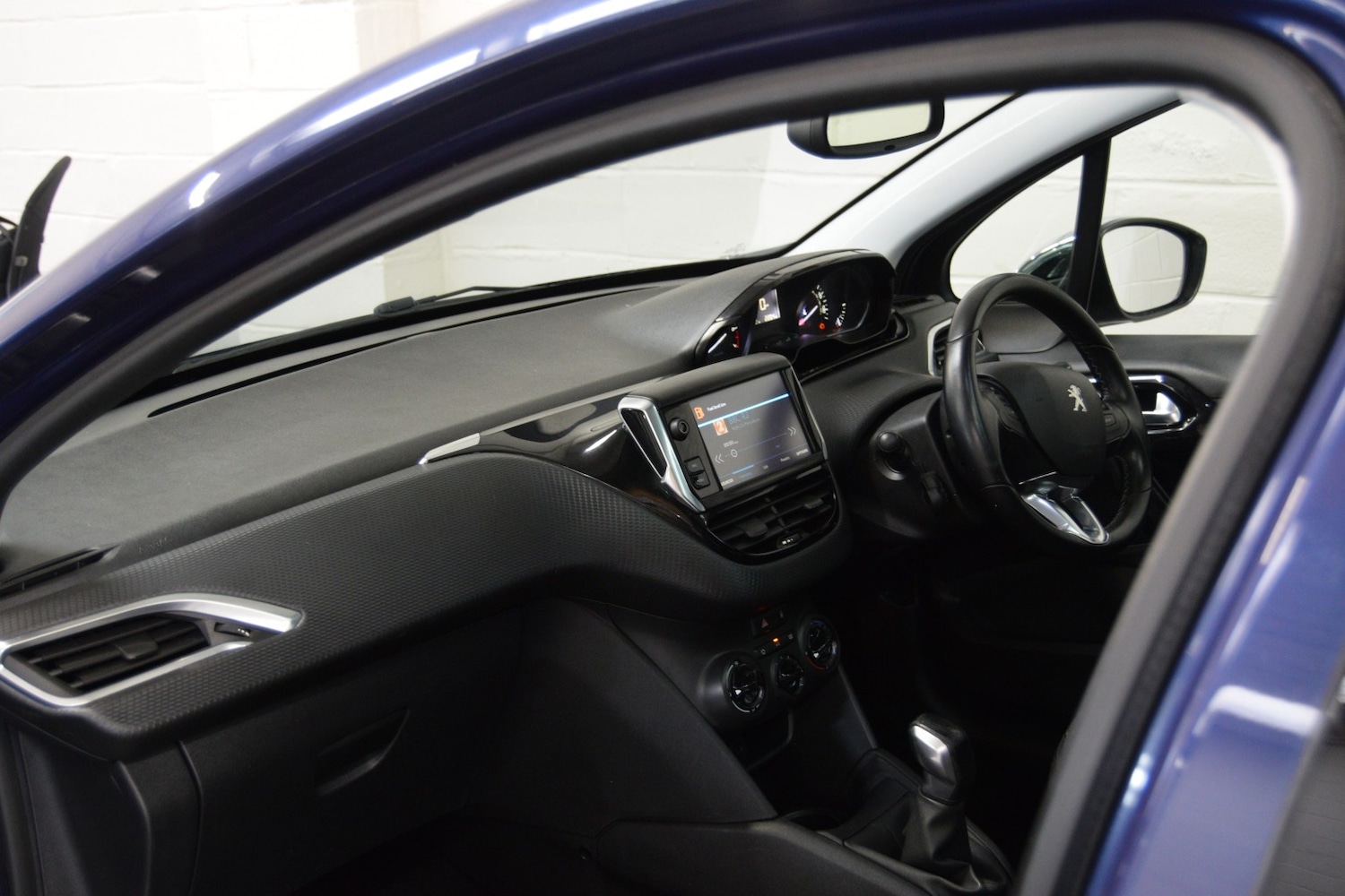 Used Peugeot 208 2018 for sale - 77465819: Photo 19