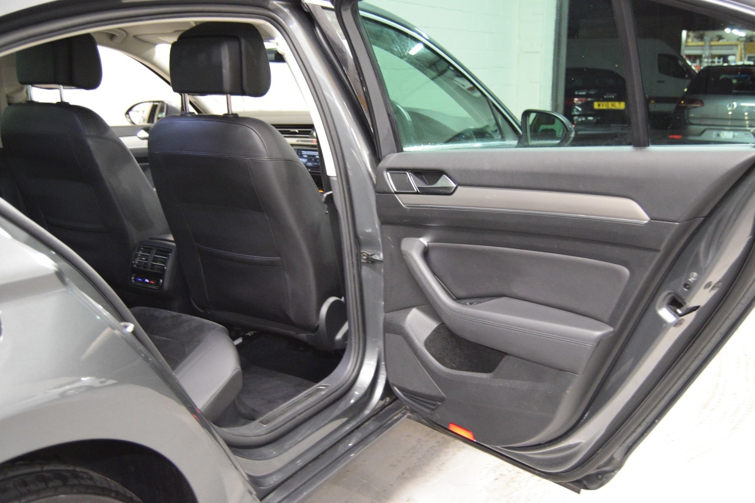 Used Volkswagen Passat 2016 for sale - 76769678: Photo 20