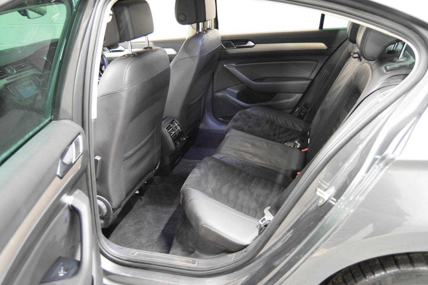 Used Volkswagen Passat 2016 for sale - 76769678: Photo 29