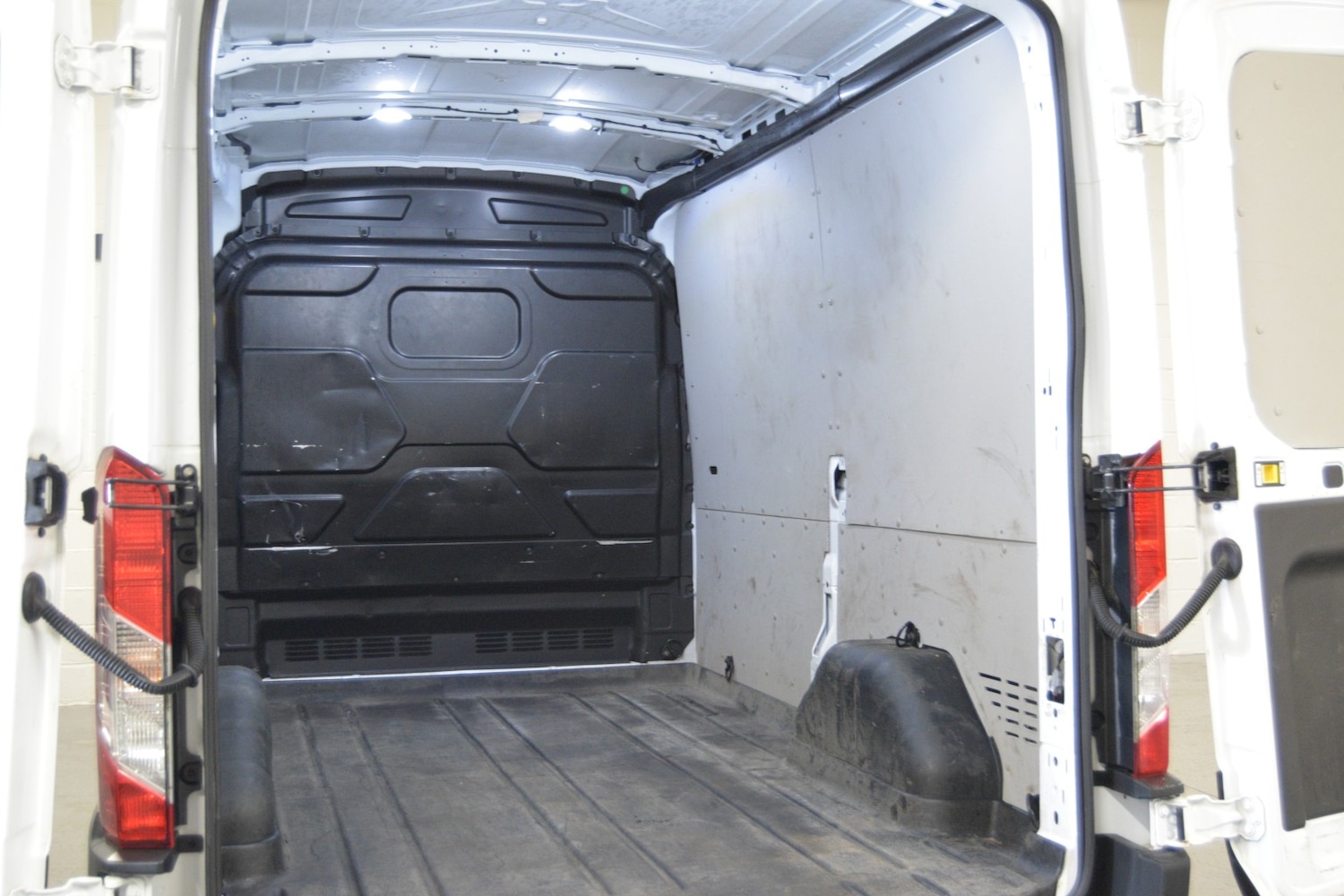 Used Ford Transit 2021 for sale - 76476937: Photo 13