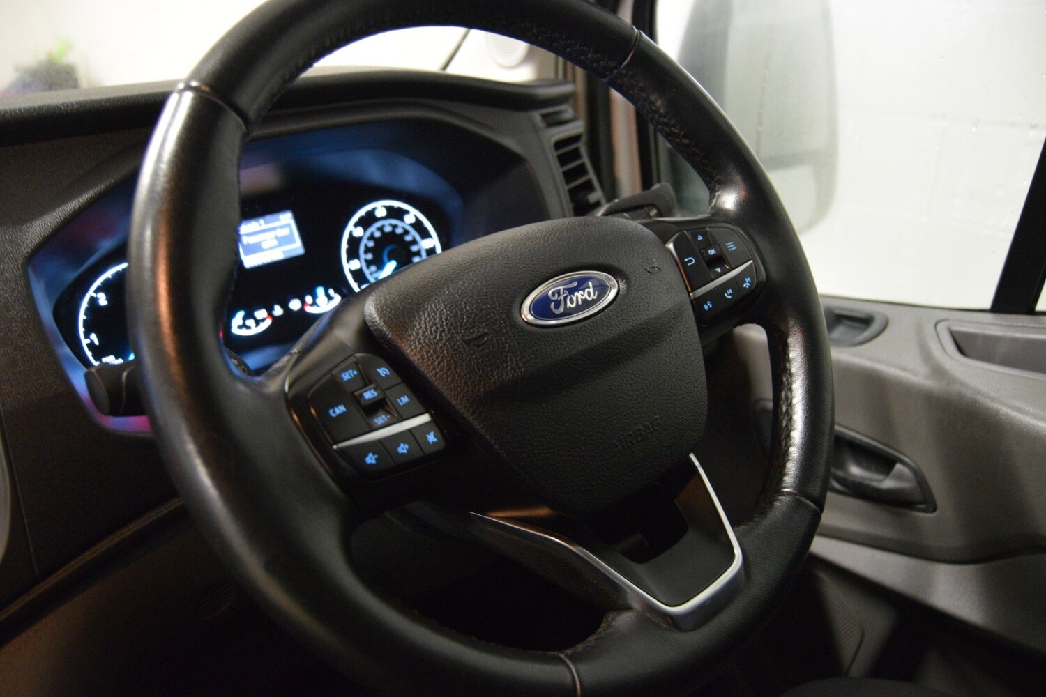 Used Ford Transit 2021 for sale - 76476937: Photo 21