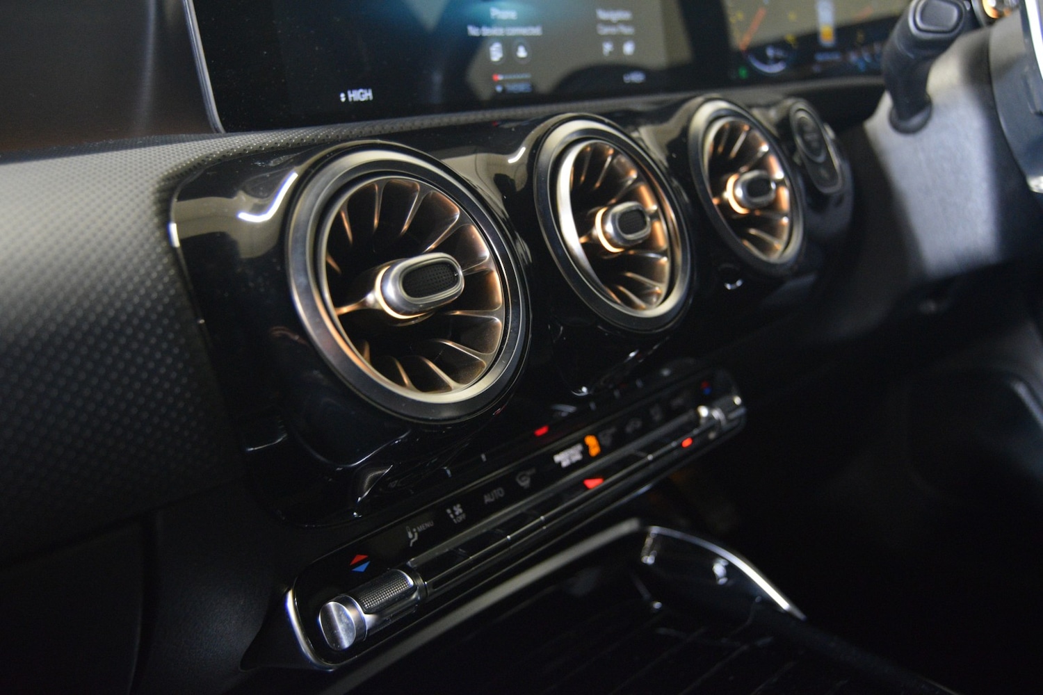 Used Mercedes-Benz CLA 2019 for sale - 76725674: Photo 20