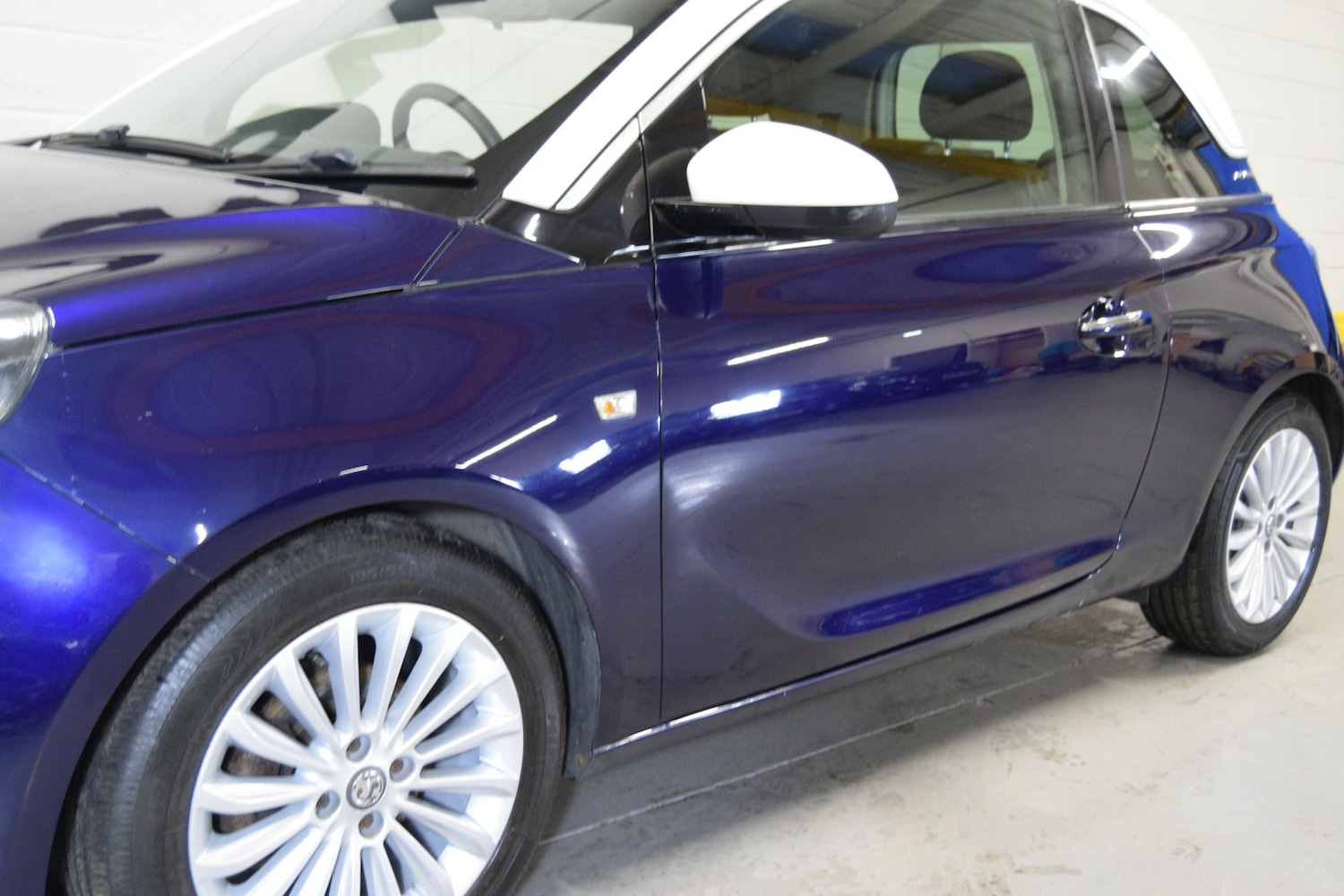 Used Vauxhall ADAM 2014 for sale - 77535990: Photo 8