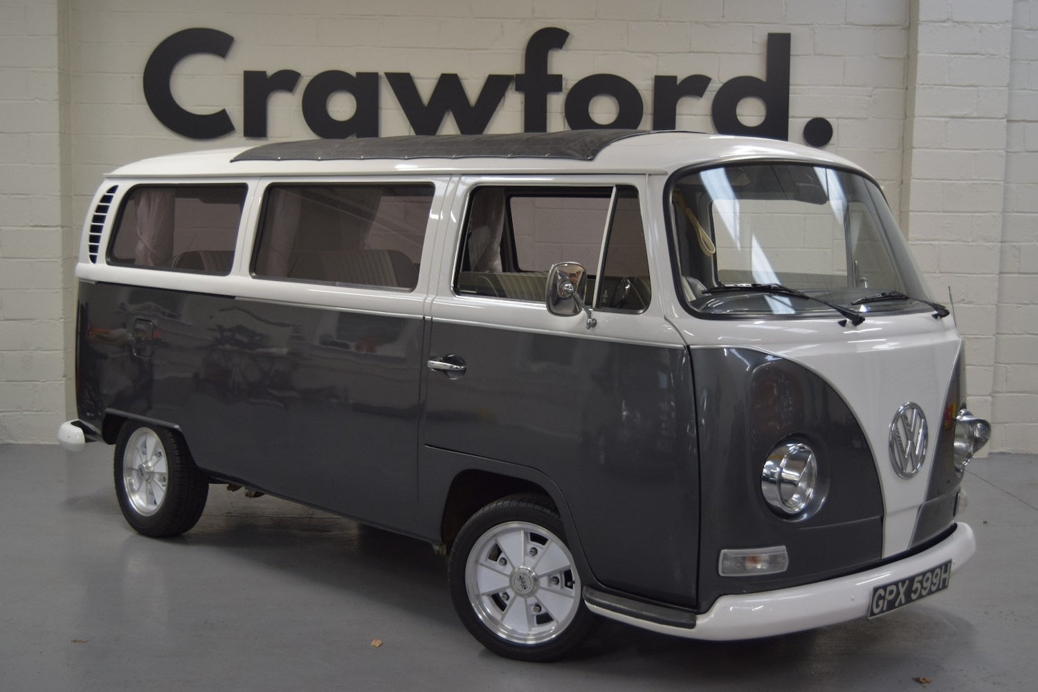 Used Volkswagen Campervan 1970 for sale - 76192660: Photo 1
