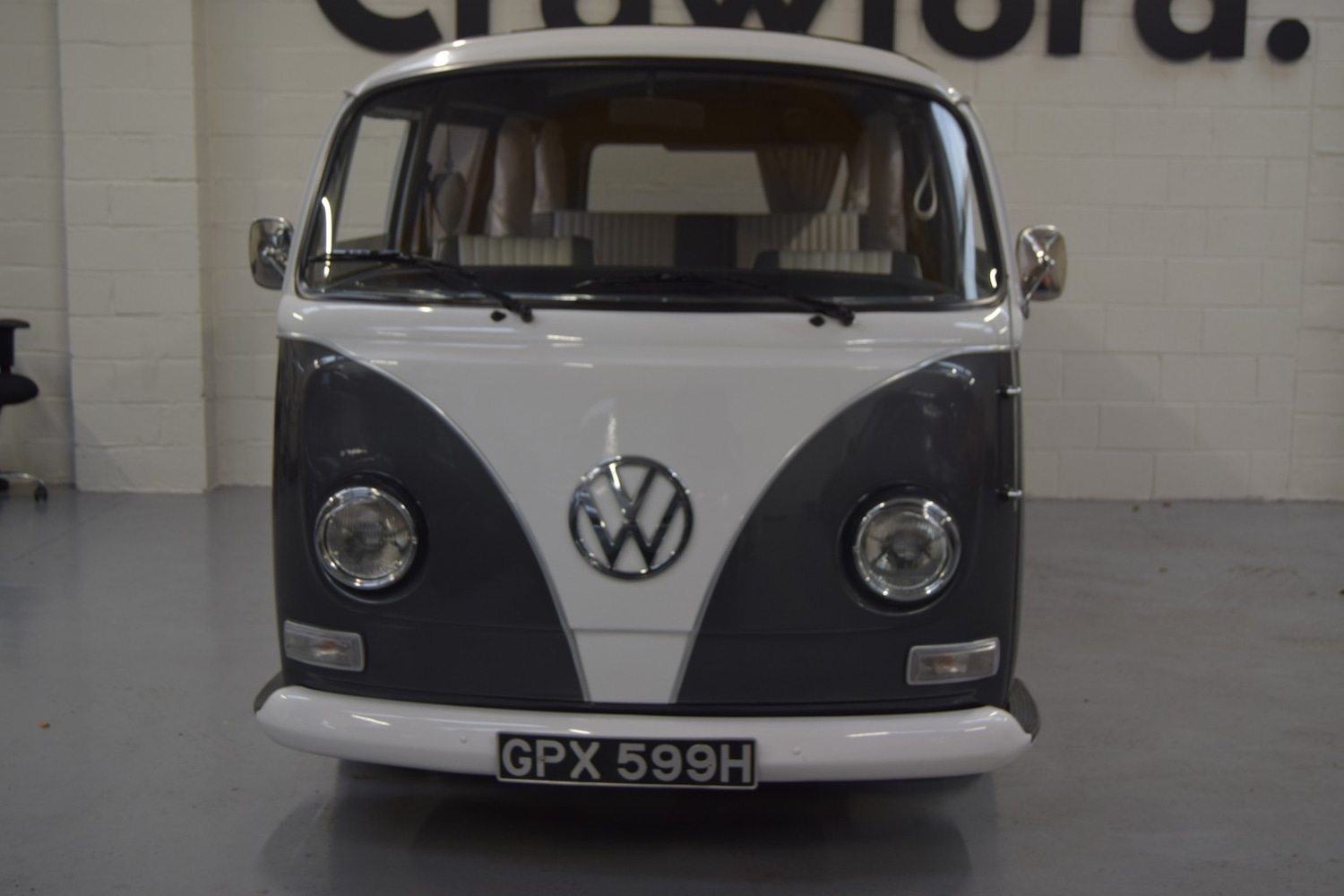 Used Volkswagen Campervan 1970 for sale - 76192660: Photo 2