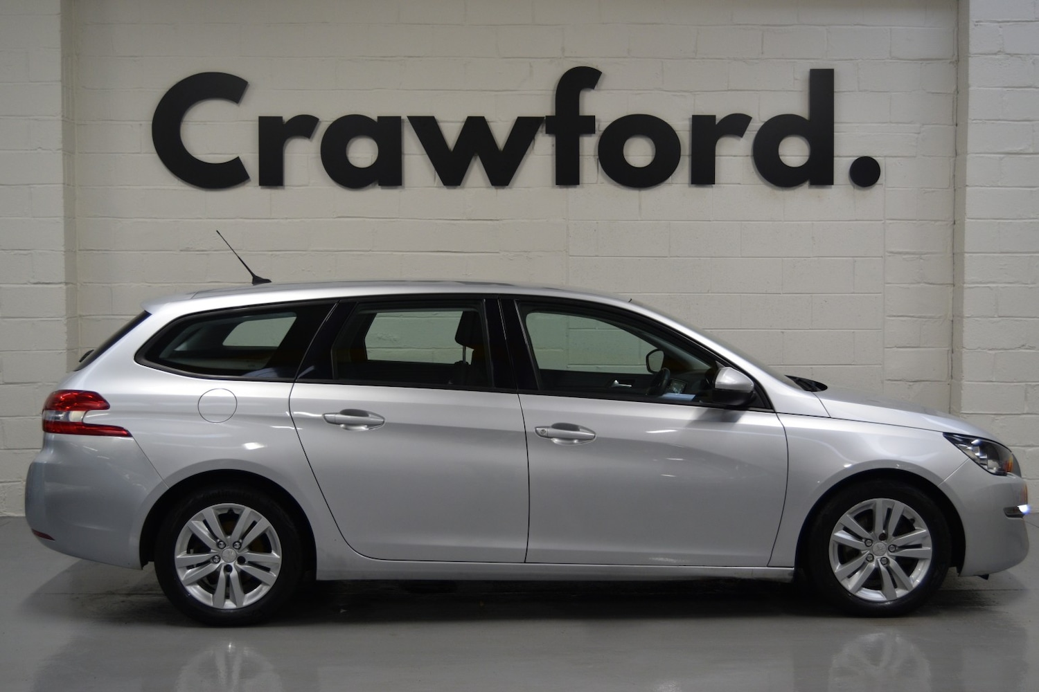 Used Peugeot 308 2015 for sale - 77303597: Photo 2