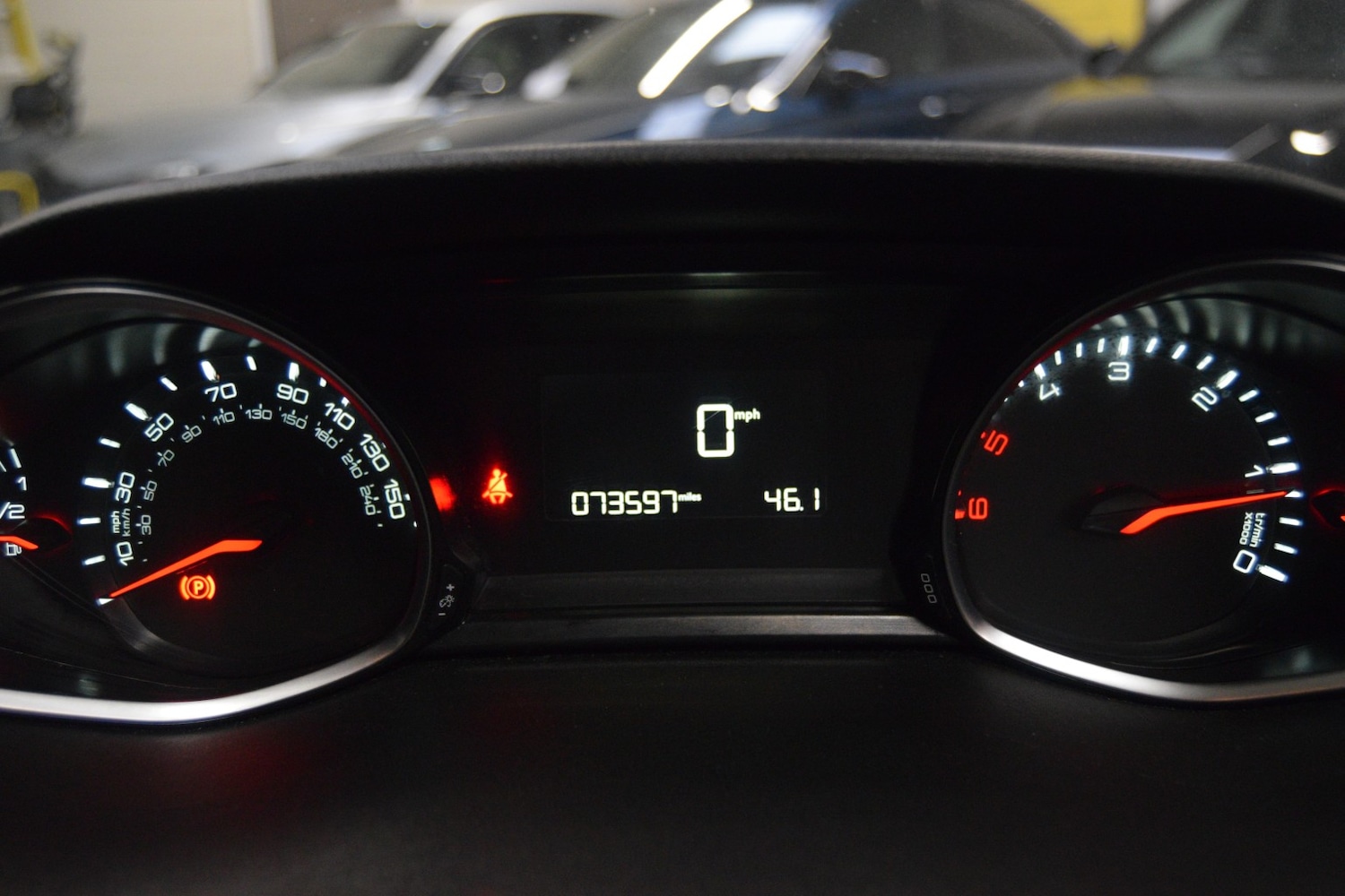 Used Peugeot 308 2015 for sale - 77303597: Photo 5