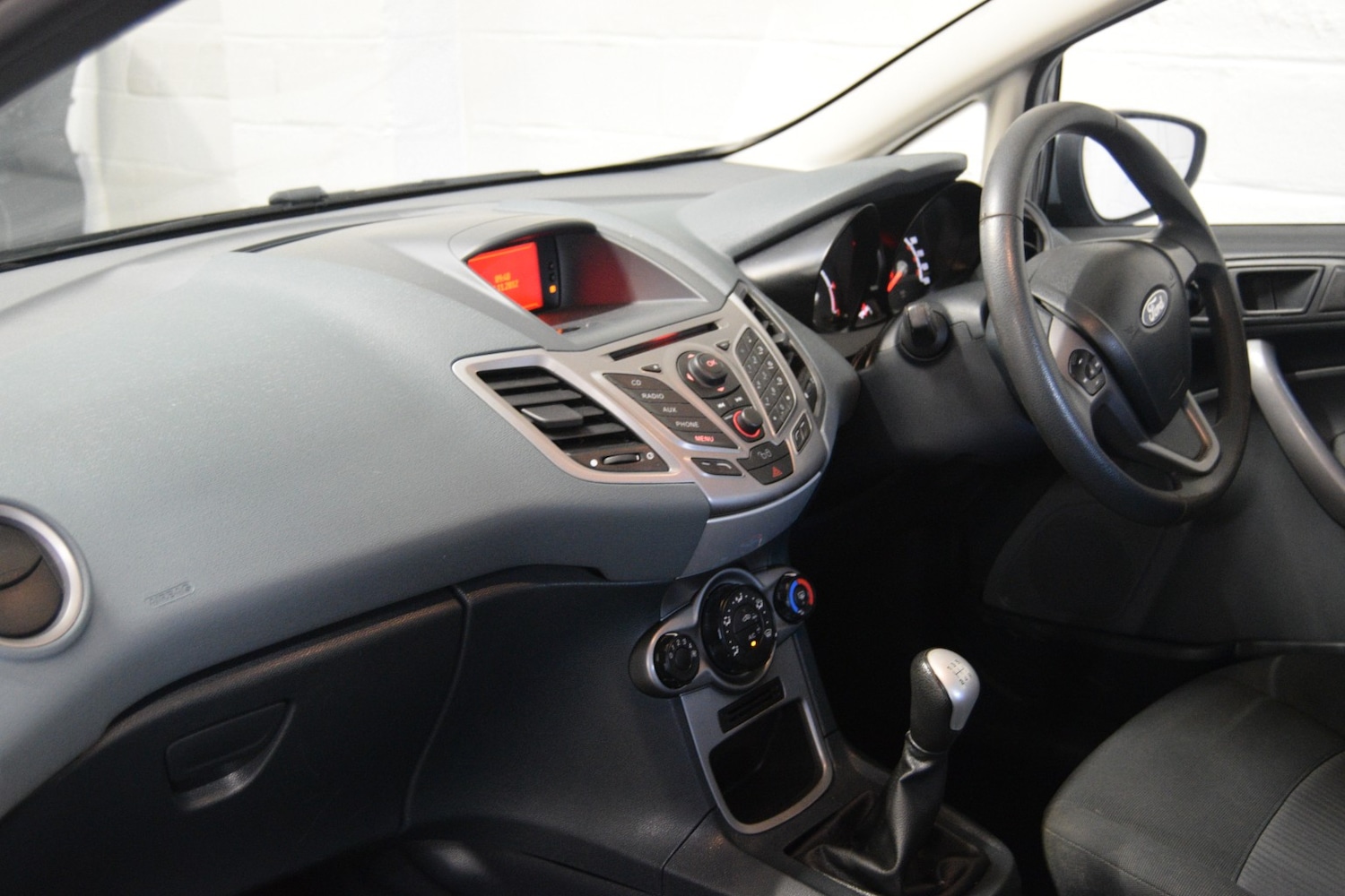 Used Ford Fiesta 2011 for sale - 77008099: Photo 13