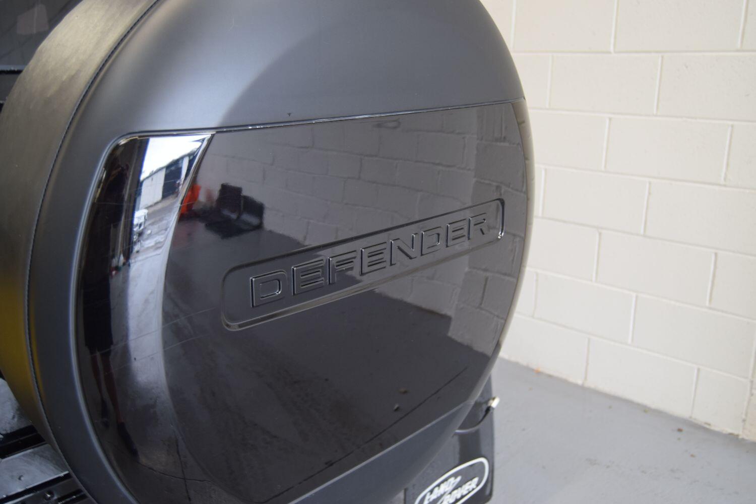 Used Land Rover Defender 2003 for sale - 77464905: Photo 22