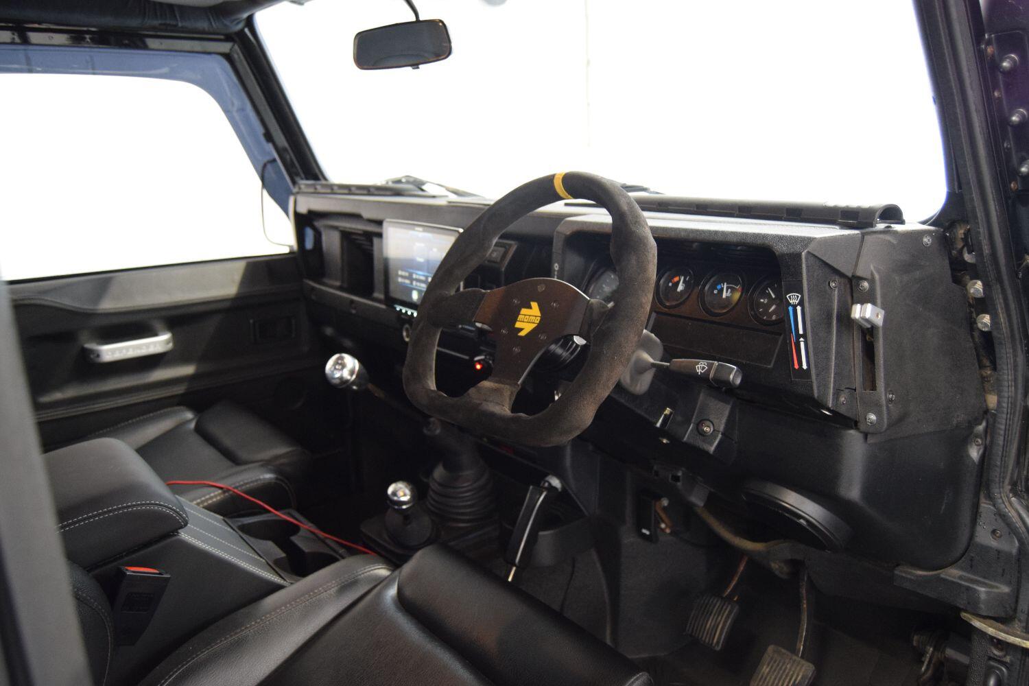 Used Land Rover Defender 2003 for sale - 77464905: Photo 27