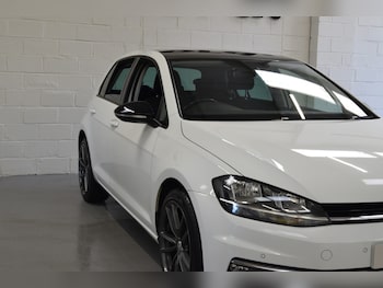 Used Volkswagen Golf 2019 for sale - 79476668: Photo