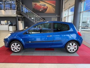 Used Renault Clio 2009 for sale - 78350527: Photo