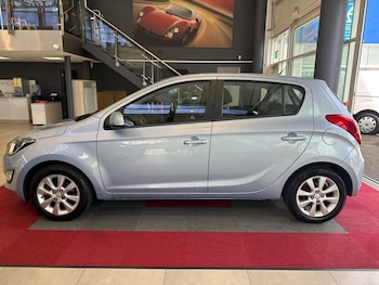 Used Hyundai i20 2012 for sale - 78758016: Photo