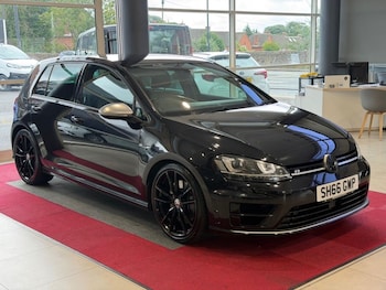 Used Volkswagen Golf 2016 for sale - 79394780: Photo