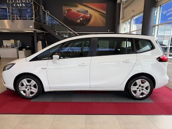 Used Vauxhall Zafira Tourer 2015 for sale - 78597877: Photo